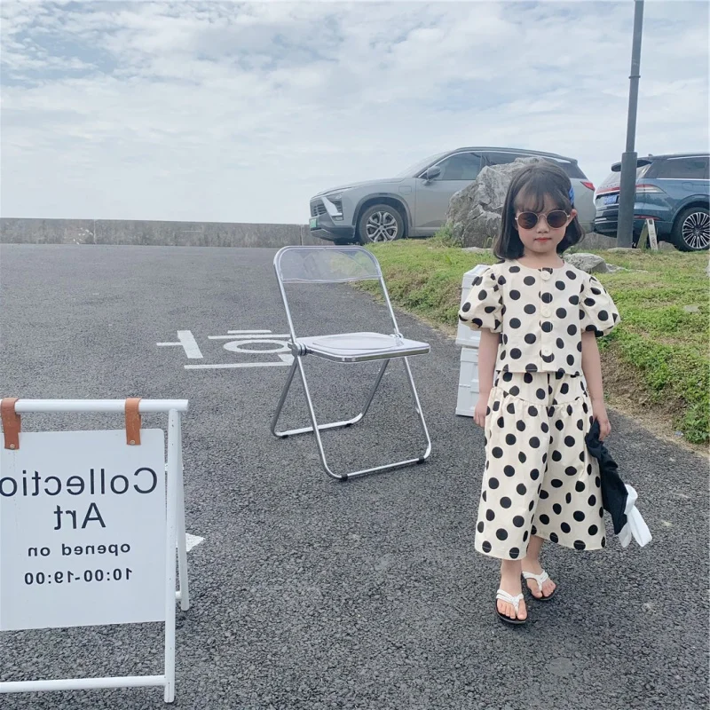 Рисунок 5 - Детский костюм в горошек