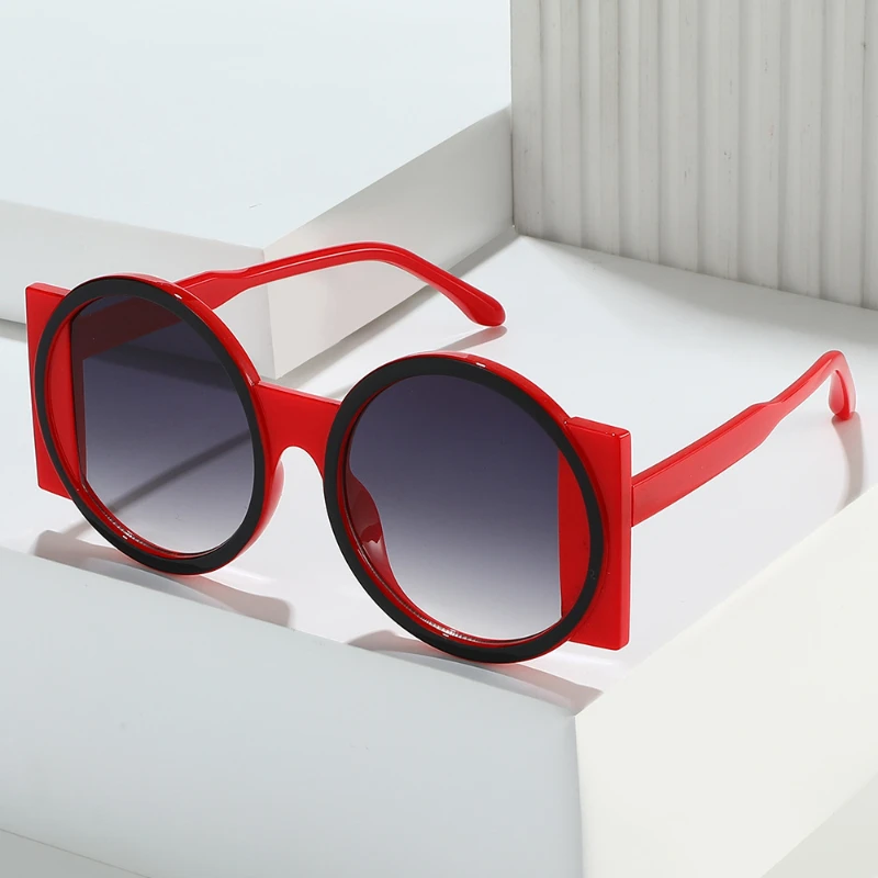 

2024 Retro Unique Men Trending Gradient Sunglasses Personalized Color Contrast Sunglasses for Women UV400 Sunscreen Sunglasses