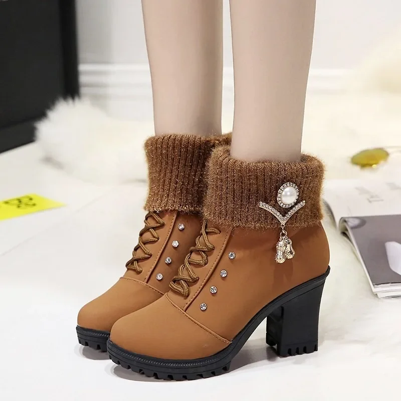Women's Designer High Heels Shoes 2023 Winter New Warm Non-slip Block Cow Suede Warm Snow Boots Fashion Crystal Plush Goth Botas