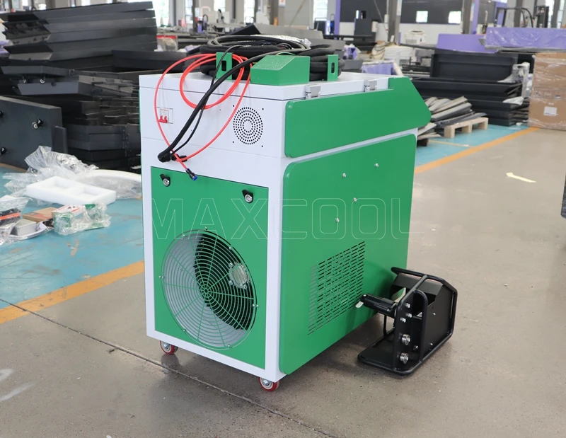 2000w 3000 Watt 3 in 1 Laser Welding Machine Bwt Raycus Promotion Price Handheld Fiber Laser Cleaning Cutting Welding 4