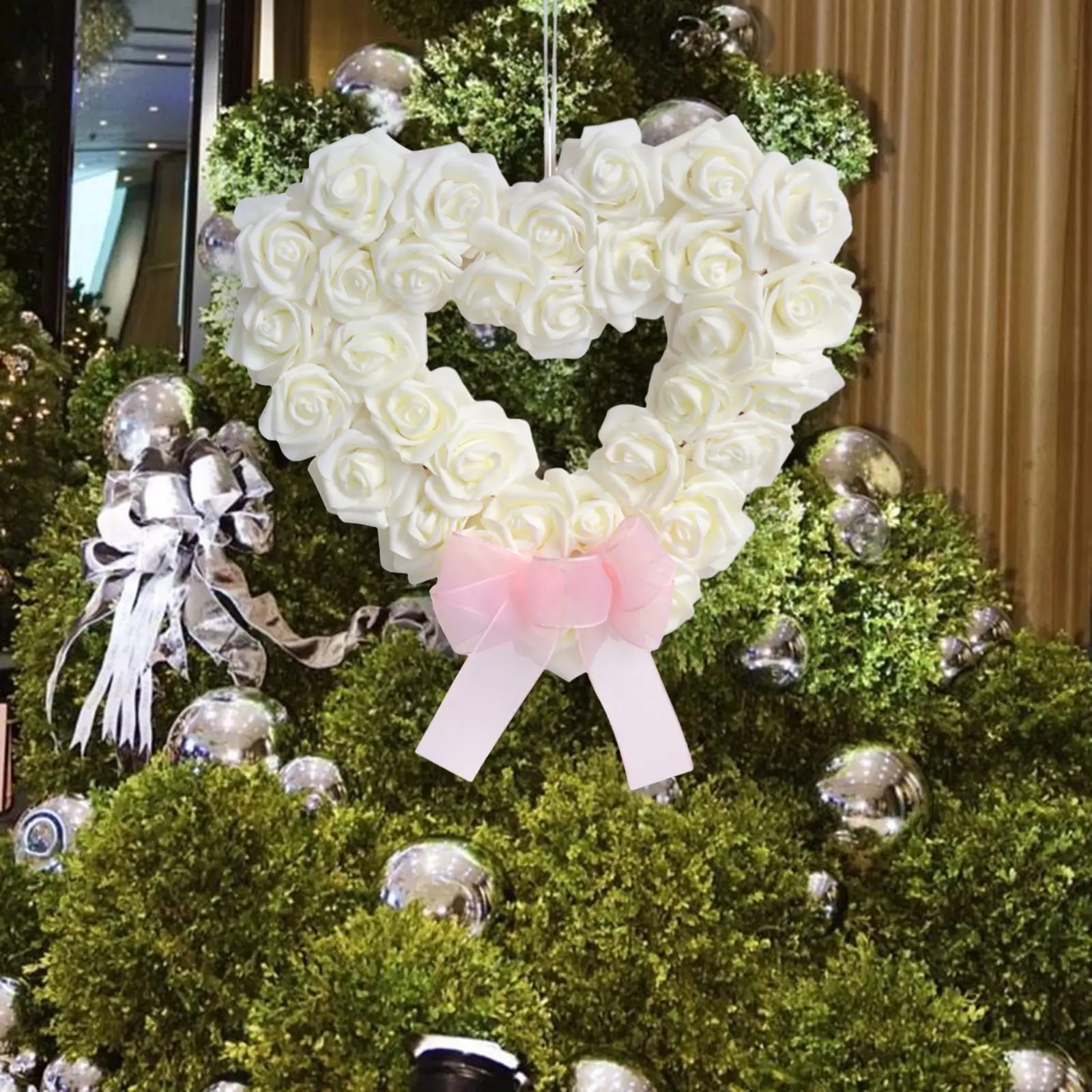 

Artificial Wreath Heart Shape Floral Arrangement Fake Flower Artificial Garland White Rose Flower Wreaths for Wedding