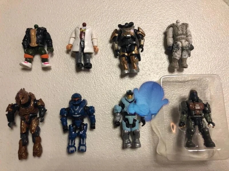 Mega Bloks Destiny Call Sp Devil Toy Dolls Random Figures Plastic Building Blos Eonal Toys for Boys And Girls