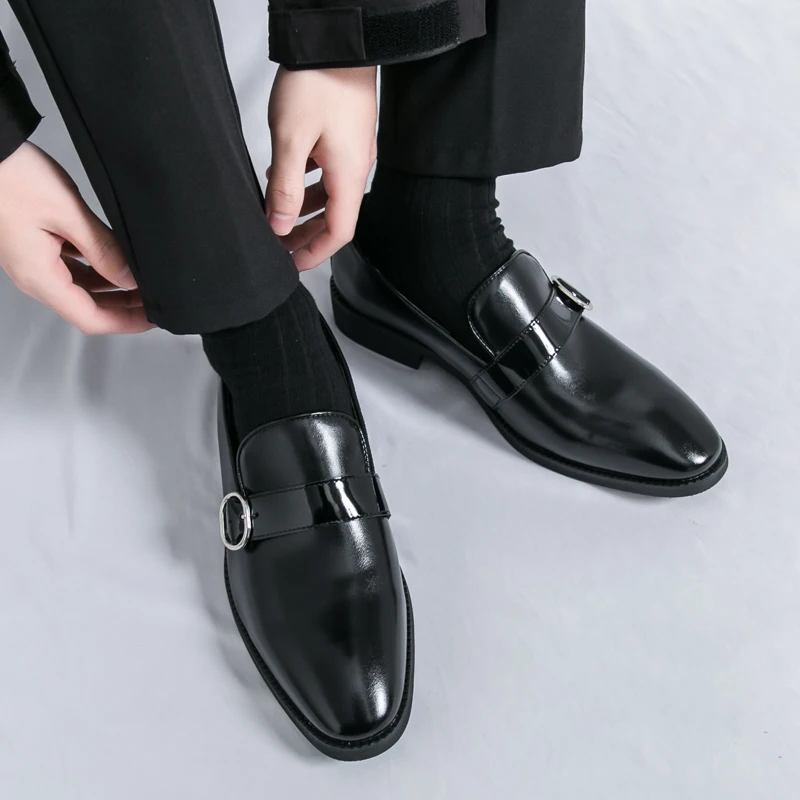 Fashion Trends Mens Loafers Business Leather Shoes Brand Elegant Shoes Slip on Man Casual Work Flat Classic Low-heel