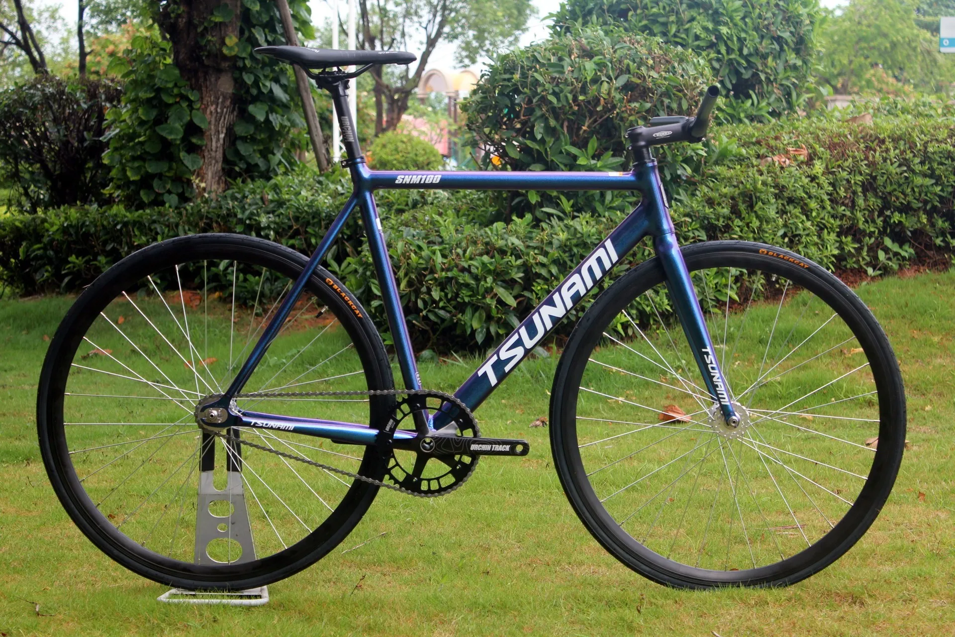 ブレーキなし 52/55/58CM TSUNAMI SNM100 ピストバイク 完成車 アルミ