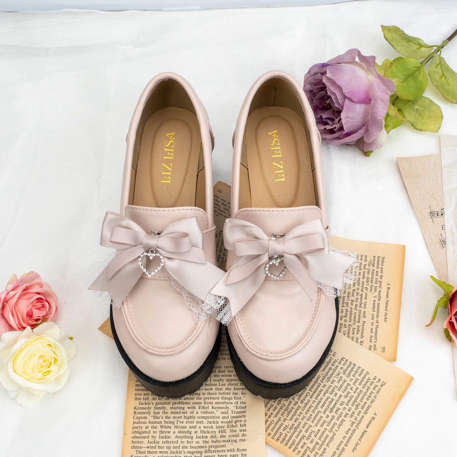 Sweet Shoe Clips Fashion Elegant Bow Handmade Shoe Decorations for Ladies Lolita Beautiful High-End Women's Shoes Accessories