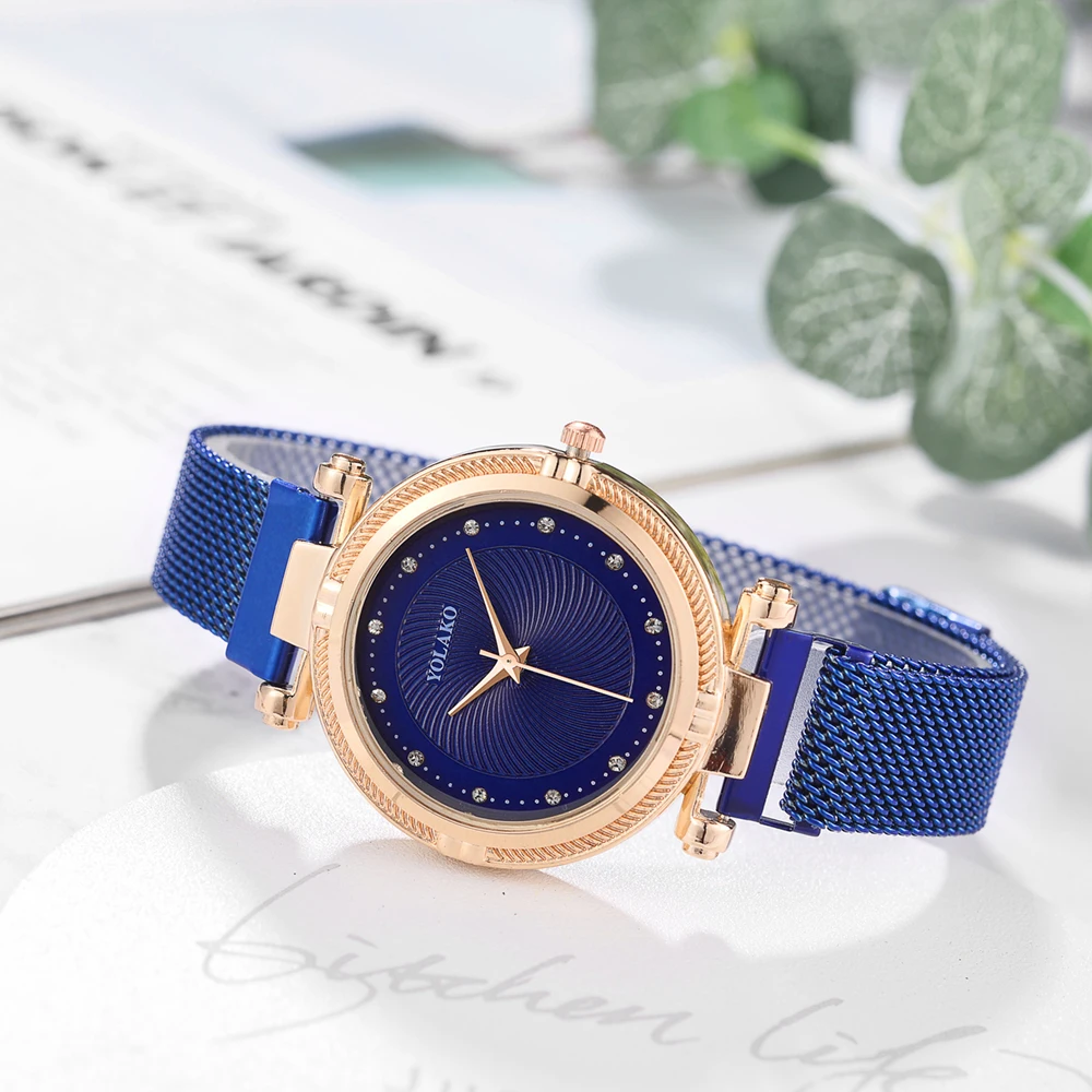 Luxury Creative diamond Dial Women Watches Fashion Rose Gold  Magnet Buckle Ladies Quartz Wristwatches Simple Female Watch Gifts