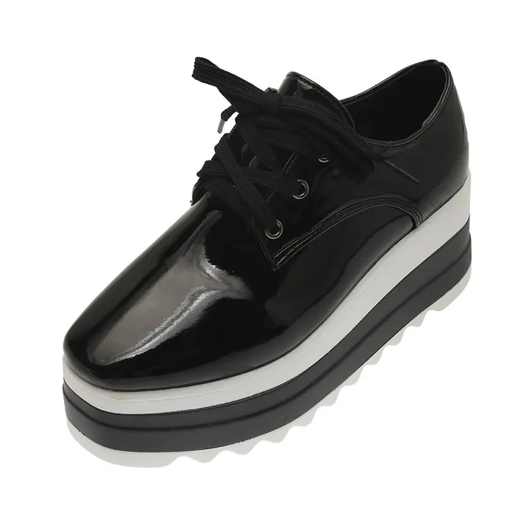 2021 Spring New Women Flat Platform Shoes Slip on Moccains Ladies Casual Shoes Woman Thick Sole Brogue Creepers Sneakers 
