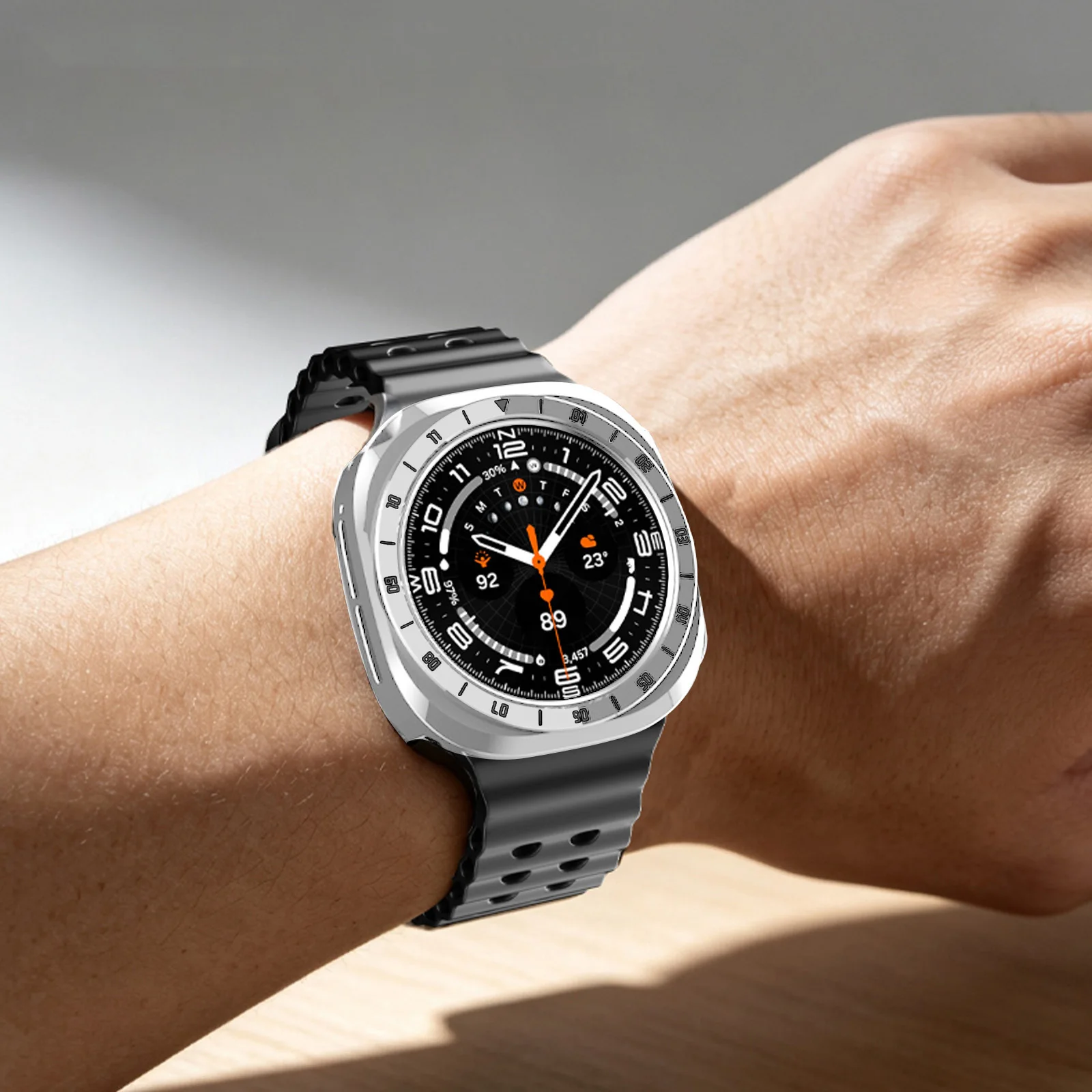 Samsung Galaxy Watch Ultra 2 Protective Bumper Shell with Bezel Scale and Hard Case