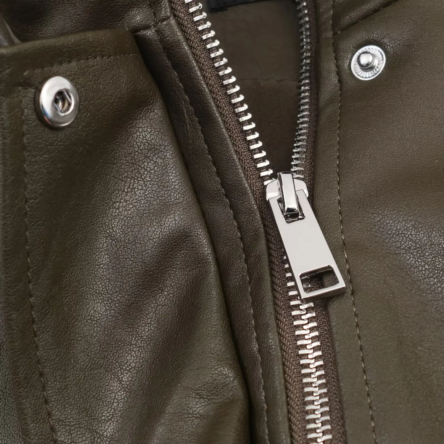 Street Stand Collar Women's Leather Jacket Loose Long Sleeve Zipper Pockets Chic Female Coats 2025 Autumn Winter Lady Outerwear