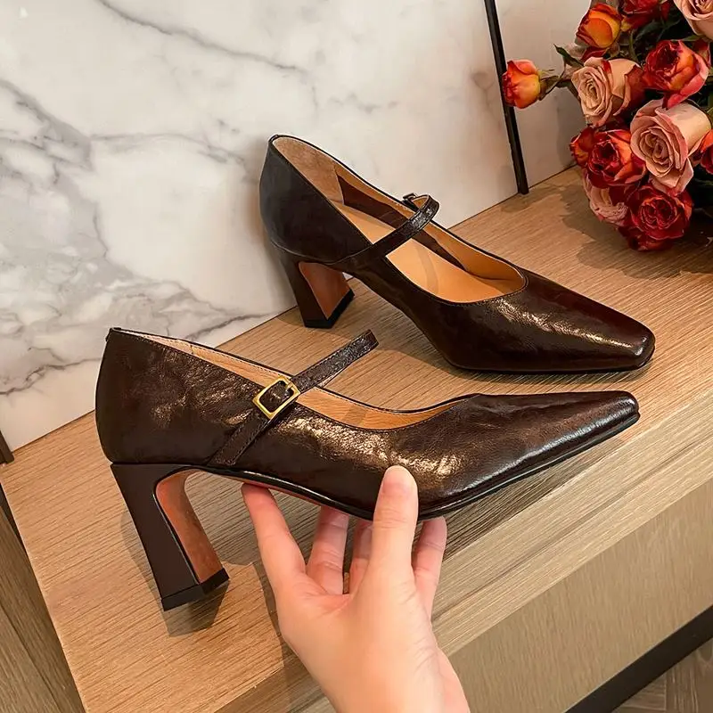 

Fashion Commute Comfortable Soft Genuine Leather Girls Women Heels Shoes Pure Colour High Heel Shoes Four Seasons Shoes