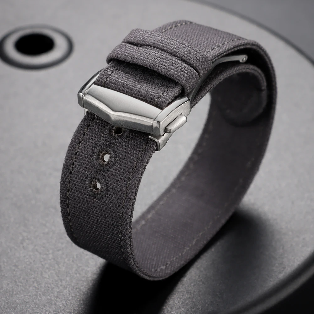 Waterproof Nylon Canvas Watch Strap with Folding Buckle - Sporty and Durable Watch Accessory