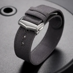 Waterproof Nylon Canvas Watch Strap with Folding Buckle - Sporty and Durable Watch Accessory - 20mm (Grey)