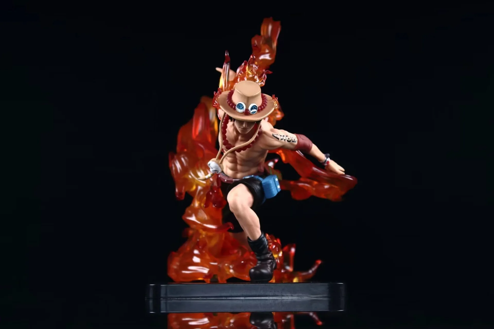 thumbnail image 1 of 27cm Anime One Piece Portgas D Ace Drifting Ver. GK PVC Action Figure Game Statue Collection Model Kids Toys Doll Gifts, 1 of 4