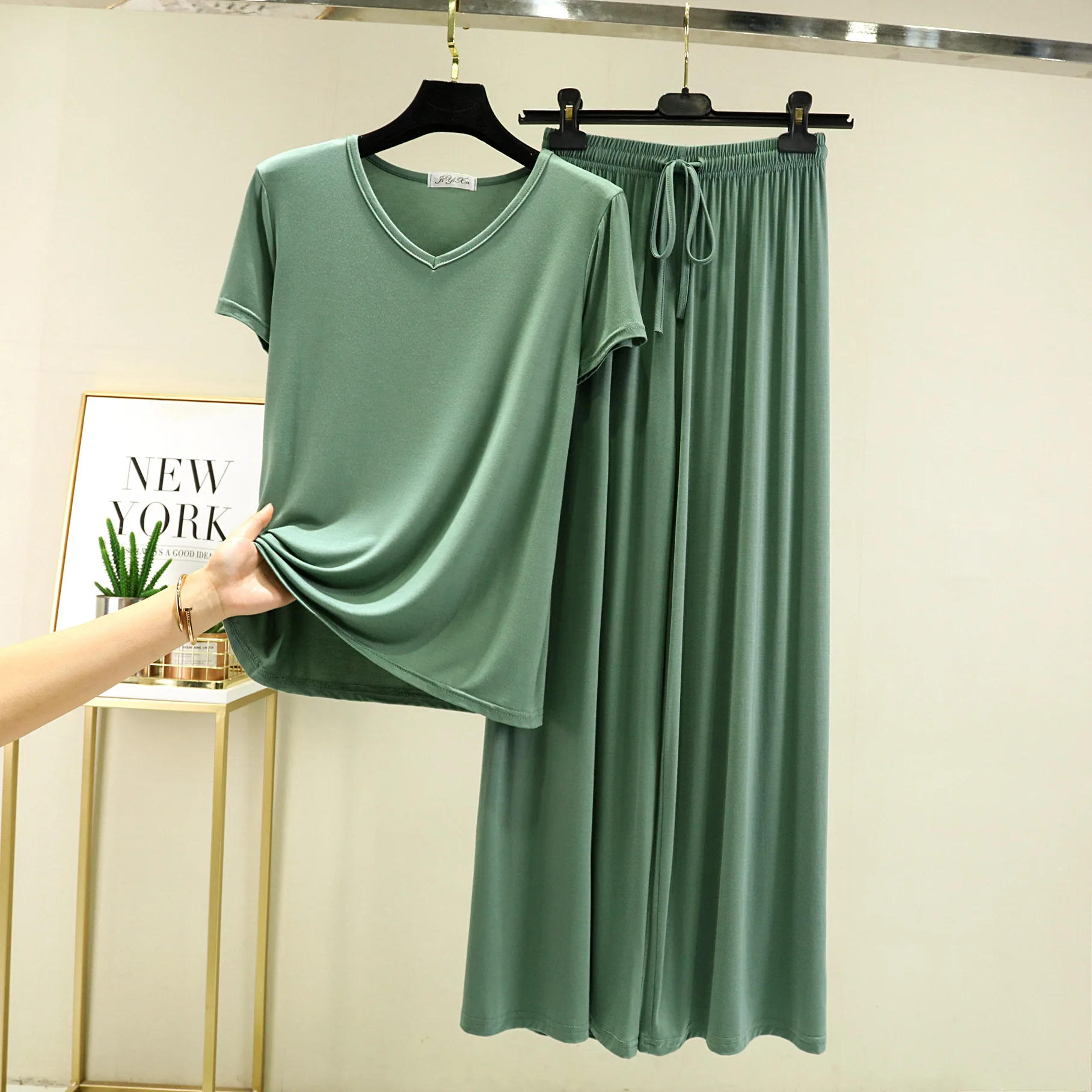 Modal Homewear Pajamas set Short sleeve Tops and Trousers Solid color Casual Loose Sleepwear suit Plus size Nightwear 2pcs women pajamas set women pajama suit cotton pajamas set