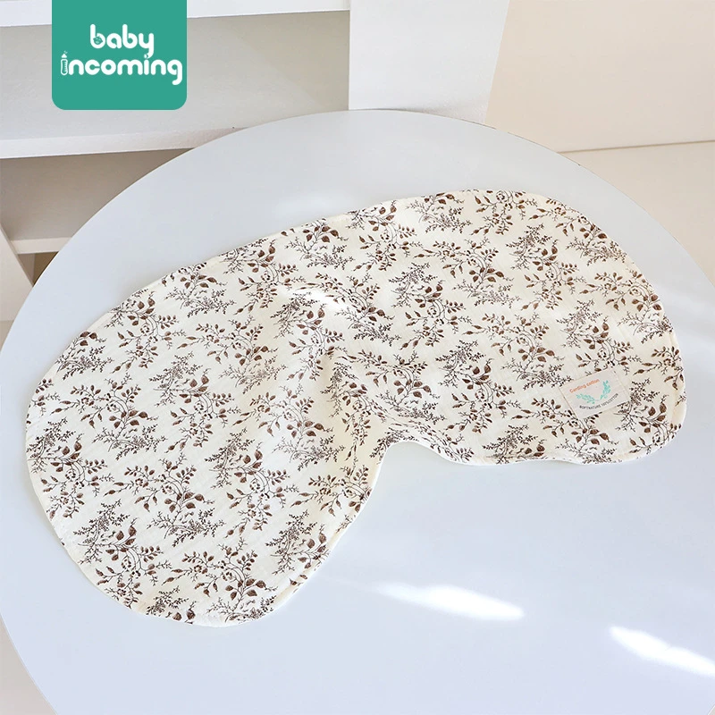 Childrens Drool Towel Six Layer Cotton Gauze Baby Burp Cloths Soft Absorbent Baby Spit Towel Newborn Shoulder Pad