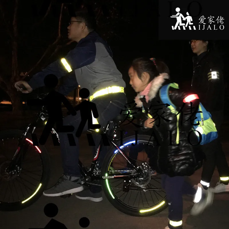 30cm PVC reflective snap ring, night travel reflective wrist strap, cycling harness, pants strap, warning wristband