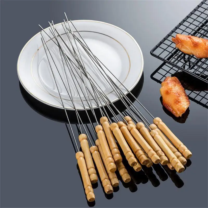 Barbecue Skewers Barbecue Tools Flat Skewers Stainless Steel Needle with Wooden Handle for Grill Barbecues Outdoor Kitchen Dining Bar Picnic Cooking BBQ Gadgets