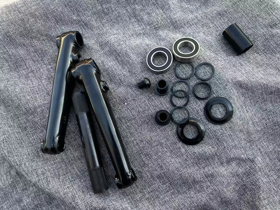 熱処理済み 3ピース 48スプライン 165mm 22mm ミッドBB BMXバイク