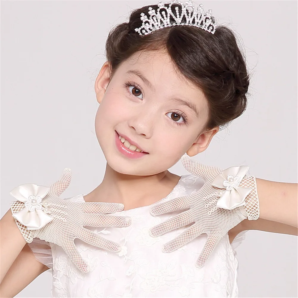 Fashion Beauty Girl Red White Fingerless Wedding Gloves Lace Beaded Bridal Wedding Accessories Stage Performance