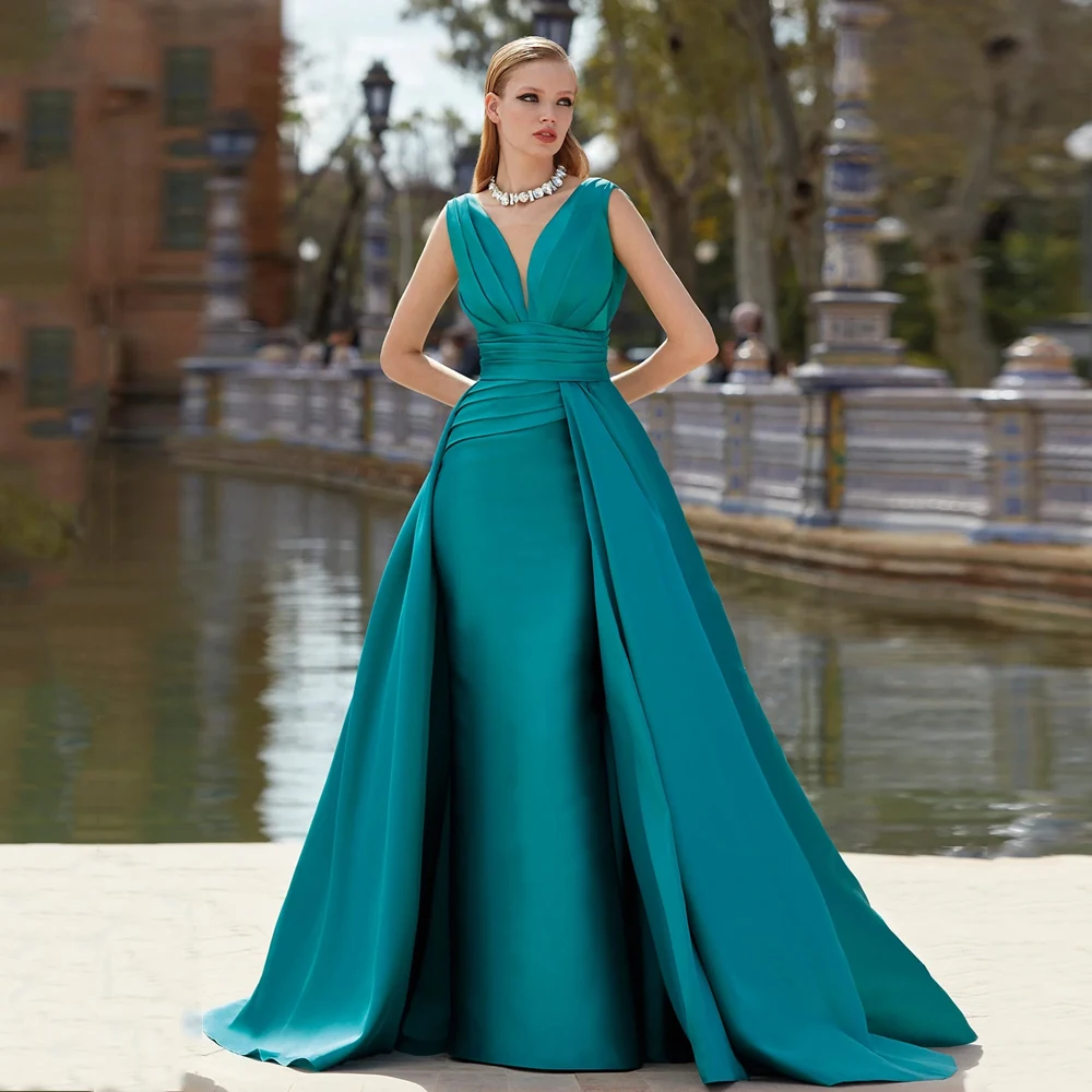 

Elegant A-Line Mother of the Bride Dresses V Neck Sleeveless Wedding Party Gowns Pleat Floor-Length Satin 2024 فساتين السهرة
