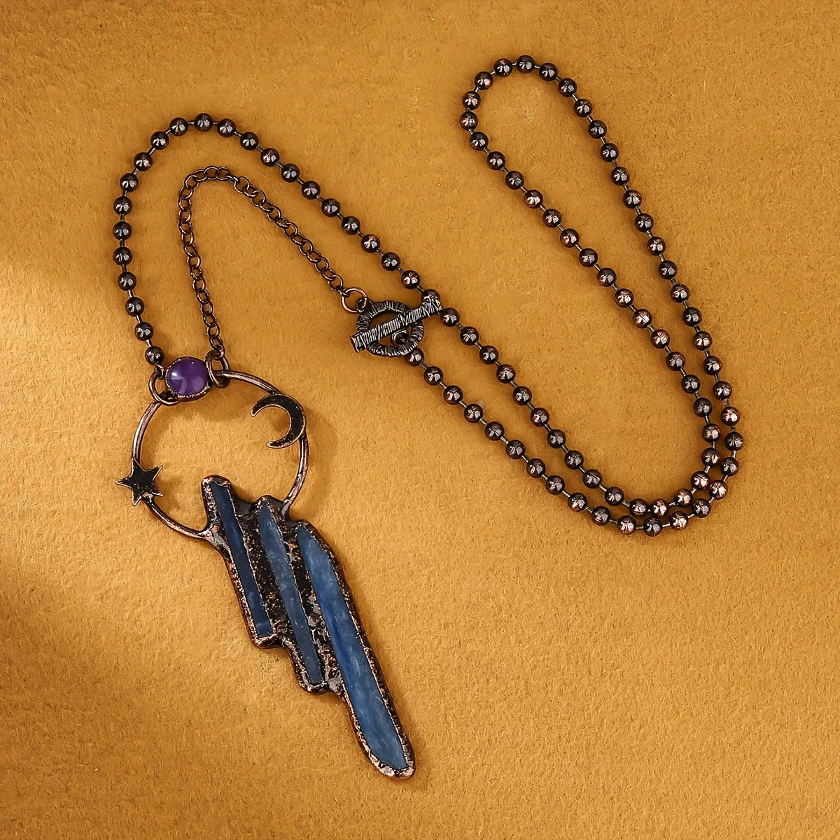 YEEVAA 1pc Boho Natural Blue Crystal Stone Inlaid With Sun/ Moon And Star Pendant Necklace Jewelry For Women