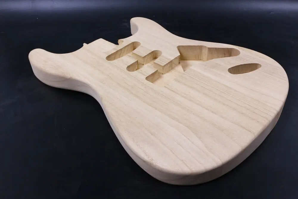 

Yinfente New Guitar Body Paulownia Wood SSH Unfinished Guitar Project ST Style
