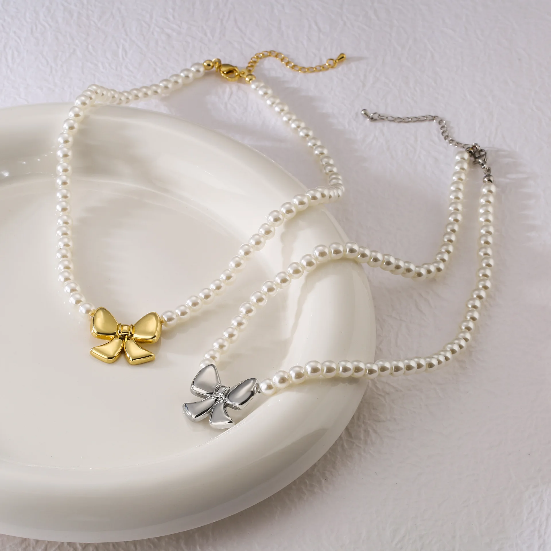 

Women's Necklace Plated with 18k Crystal Zircon Pearl Bow Tie Beaded Chain Sweet Romantic Fashion Jewelry Couple Gift