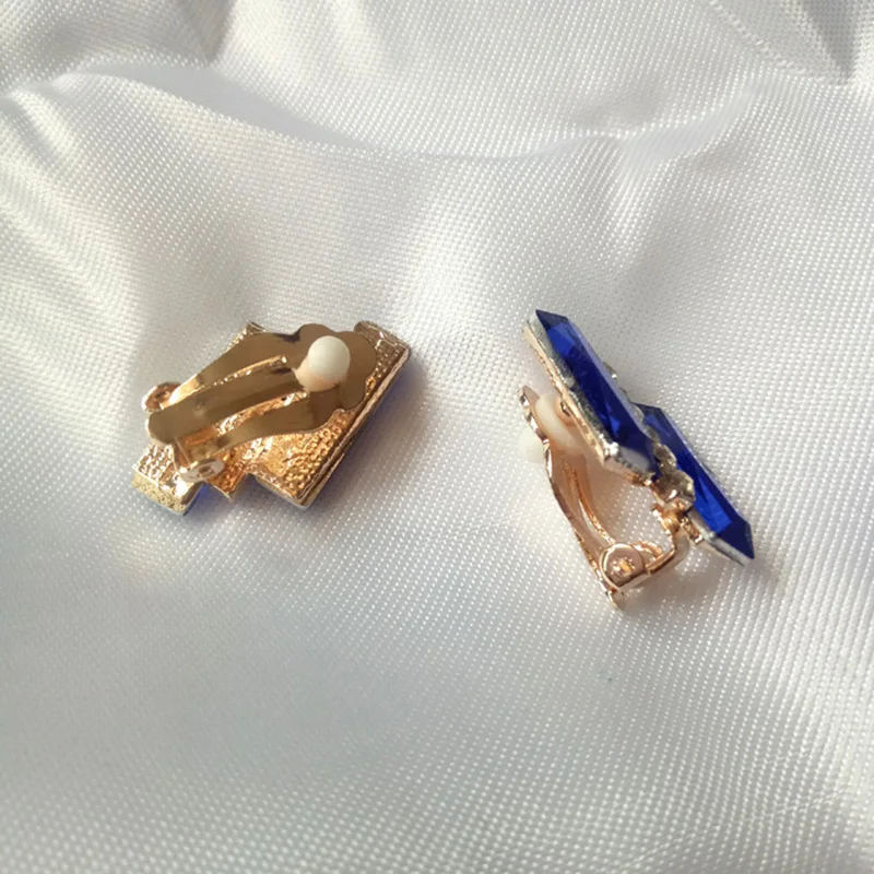 Grace Jun Rhinestone Crytsal Heart Bowknot Clip on Earrings Without Piercing for Women Party Wedding Cute Ear Clip ear clip earrings clip earrings ear clip ear accessories