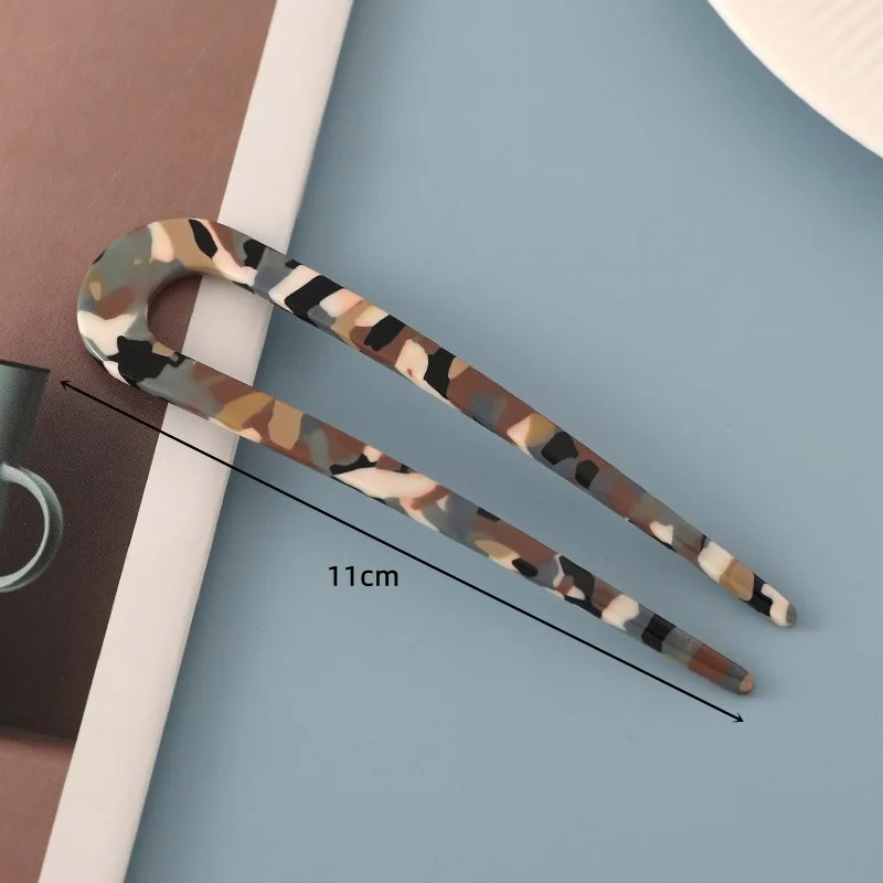 Рисунок 4 - Женская простая заколка для волос