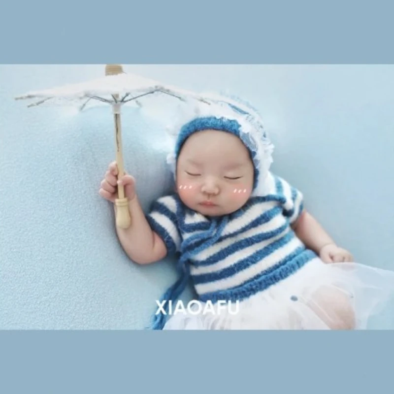Новый детский костюм фотографии с реквизитами