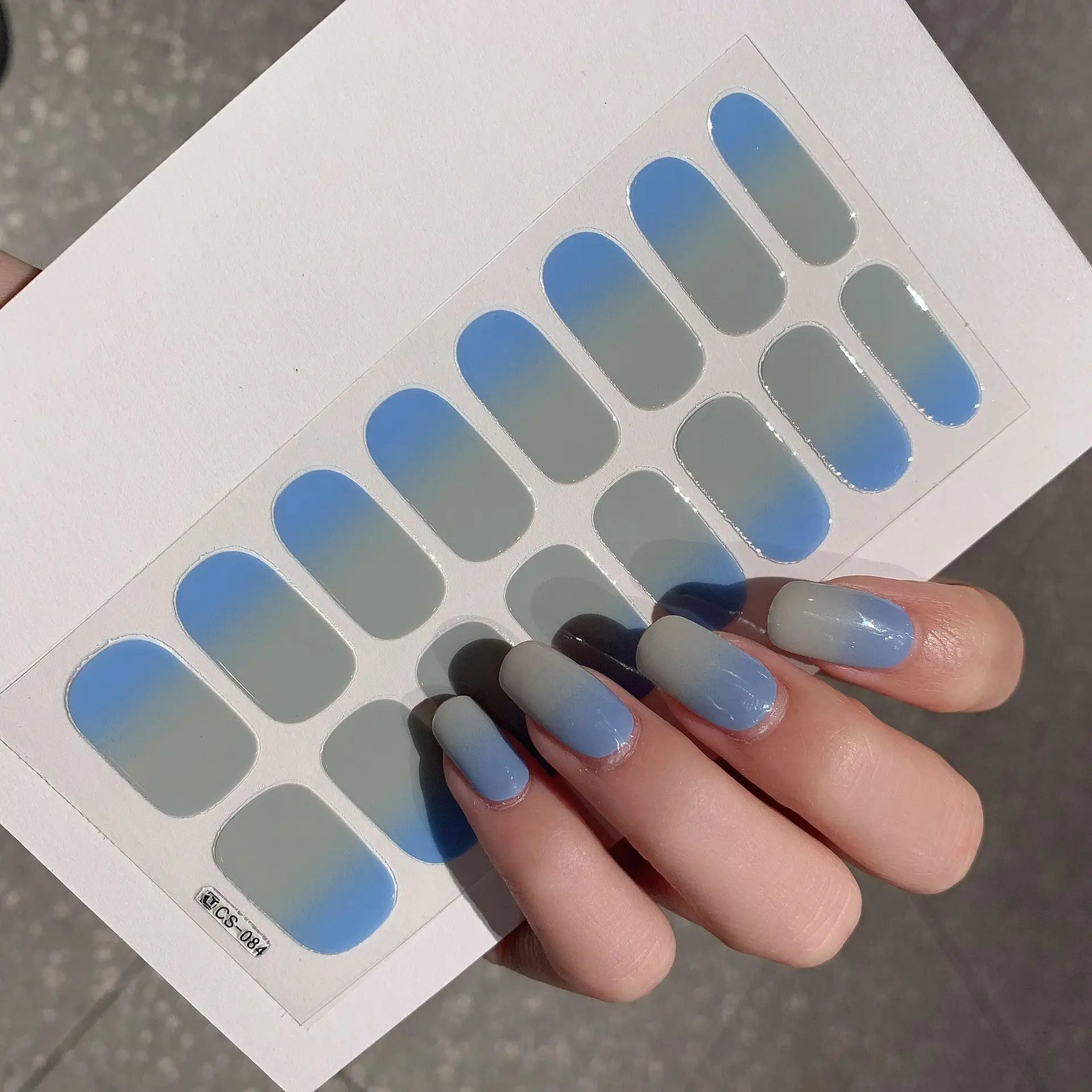DIY Baking-free Nail Stickers Long-Lasting Gradient Colour Nail Strips Patch Summer Self Adhesive Full Cover Decal 14Tablets
