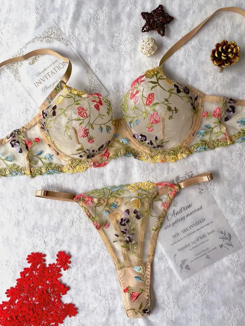 thumbnail image 1 of Conjunto de lencería con bordado floral Yimunancy para mujer, conjunto de sujetador y braguita estilo bohemio transparente de 2 piezas, ropa interior íntima, 1 of 5