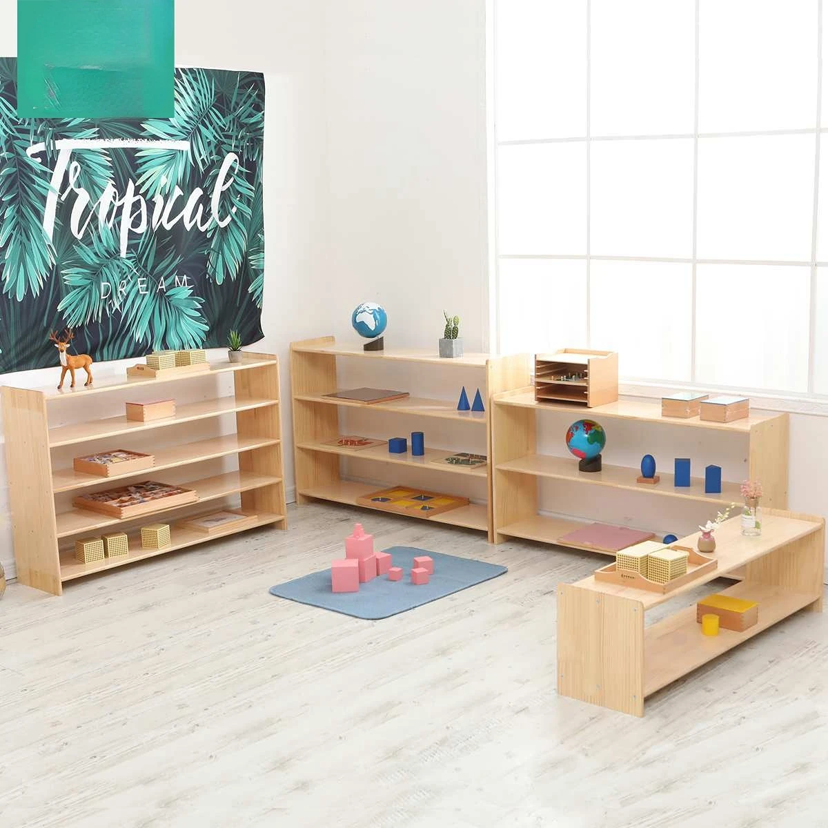 Asilo Montessori armadio per sussidi didattici in legno massello 