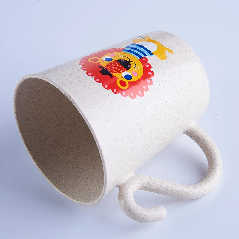https://ae01.alicdn.com/kf/Sa07cad97789940738249ec10b26664fed/Cartoon-Drinking-Cup-Brush-Teeth-Washing-Cup-for-Kids-Children-Plastic-Breakfast-Mug-Drink-Bathroom-Tumblers.jpg