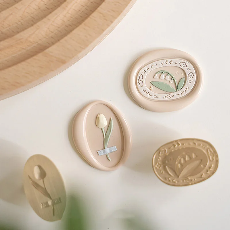 

French Wreath Wind Chime Seal Embossed Tulip Gift Wax Seal Fire Seal Oval Plant Sealing Wax Stamp