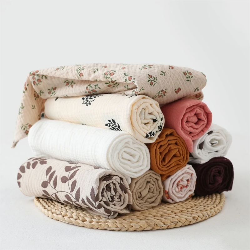 2pcs Cotton Swaddle Blanket Baby Blanket Floral Print Muslin Diaper Swaddle New Born Crinkle Fabric Born Stroller Cover 3
