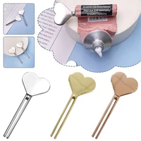 Toothpaste Squeezer Bathroom Accessories Lazy People Tube Squeezer Key Roller Set Heart Circle Shaped Hand Cream Tube Dispenser 1