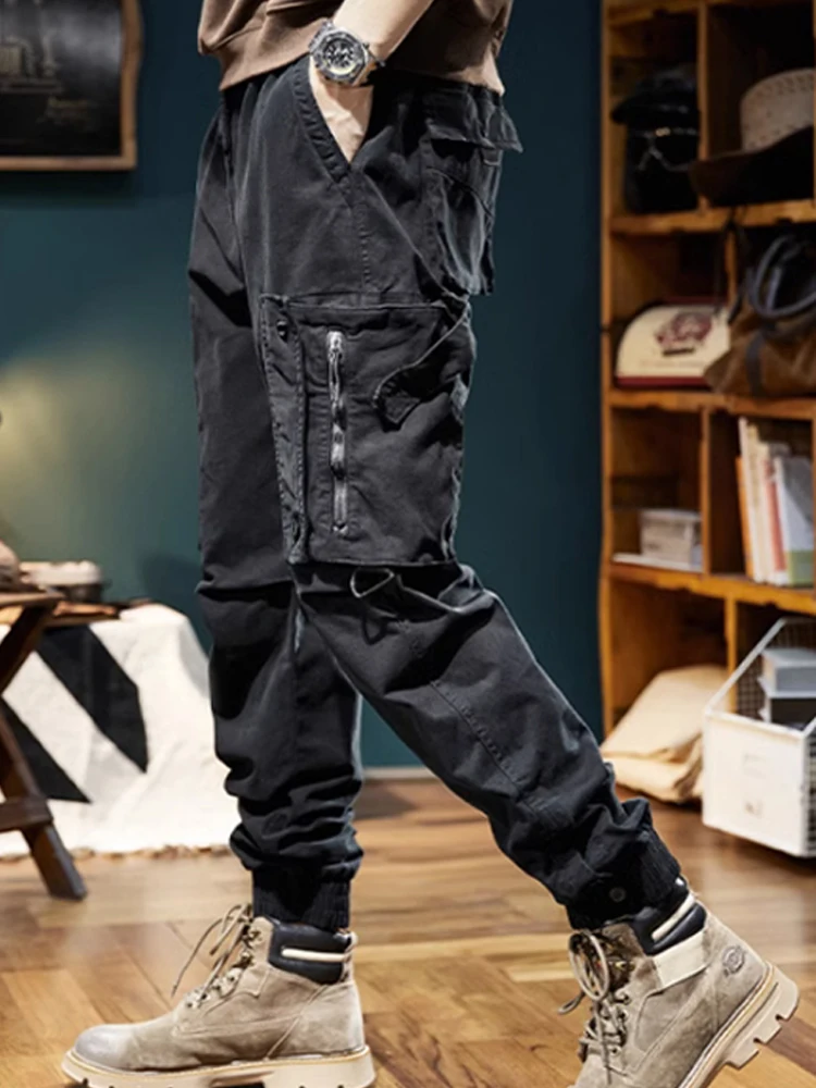 Slide image 3ee5d7462b68475396837385a4b0298f