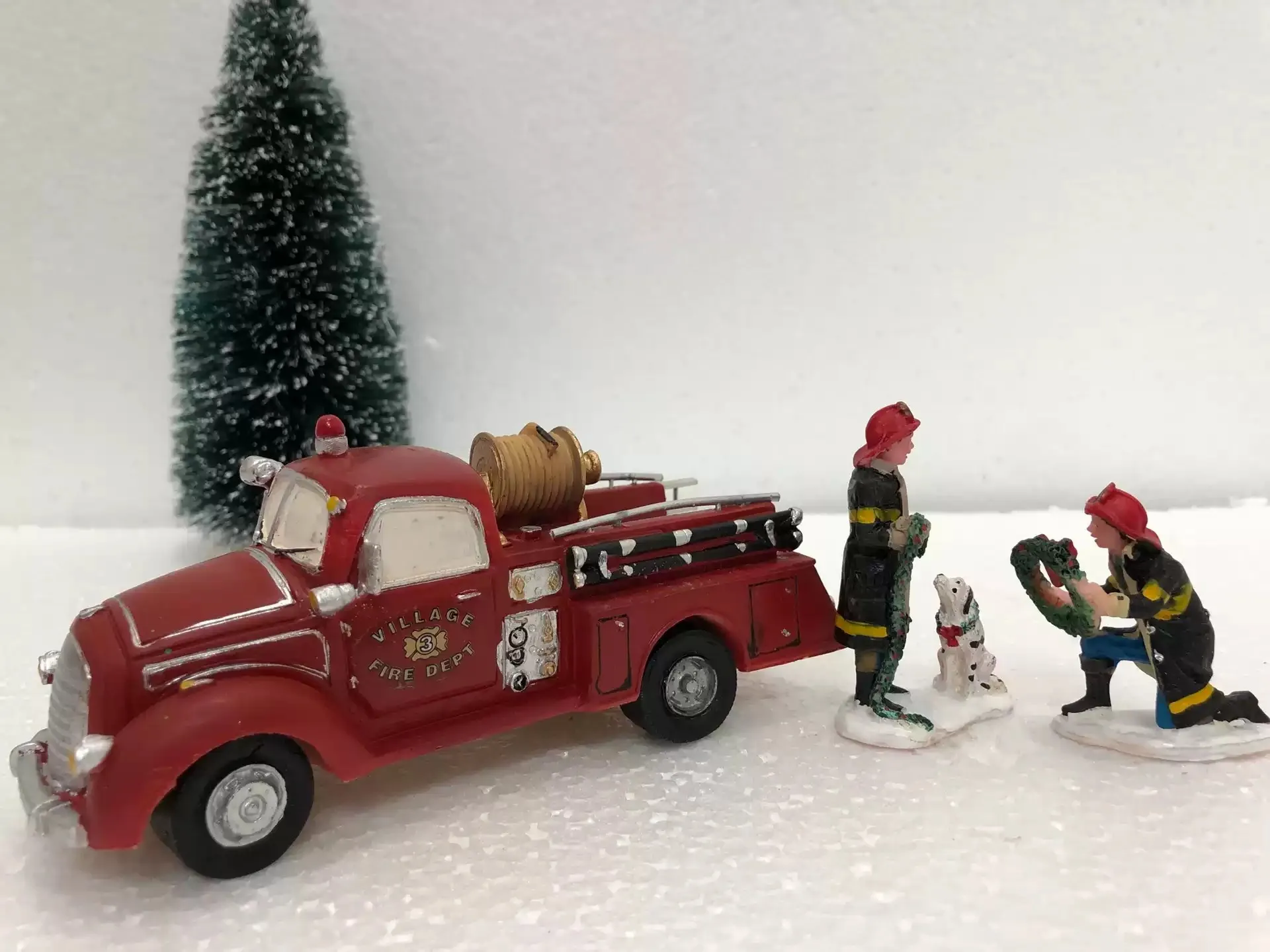 

Полимерные декоративные поделки, ручная роспись, статуэтки скорой помощи, домашнее украшение для окна, детский подарок