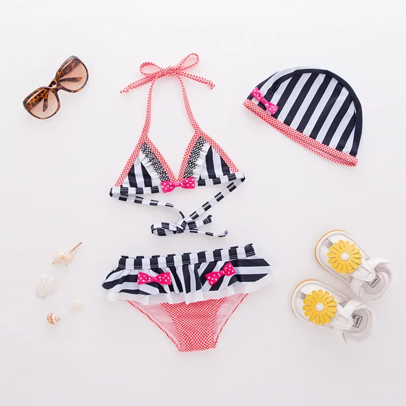 2-6Y Children\'s Swimsuit Girls\' Split Bikini Hot Spring Swimsuit Suspender Swimsuit 3-piece Set
