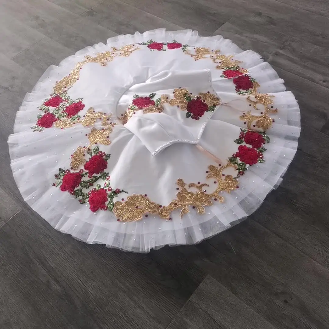 Профессиональный индивидуальный размер 12-слойная одежда для выступлений детей