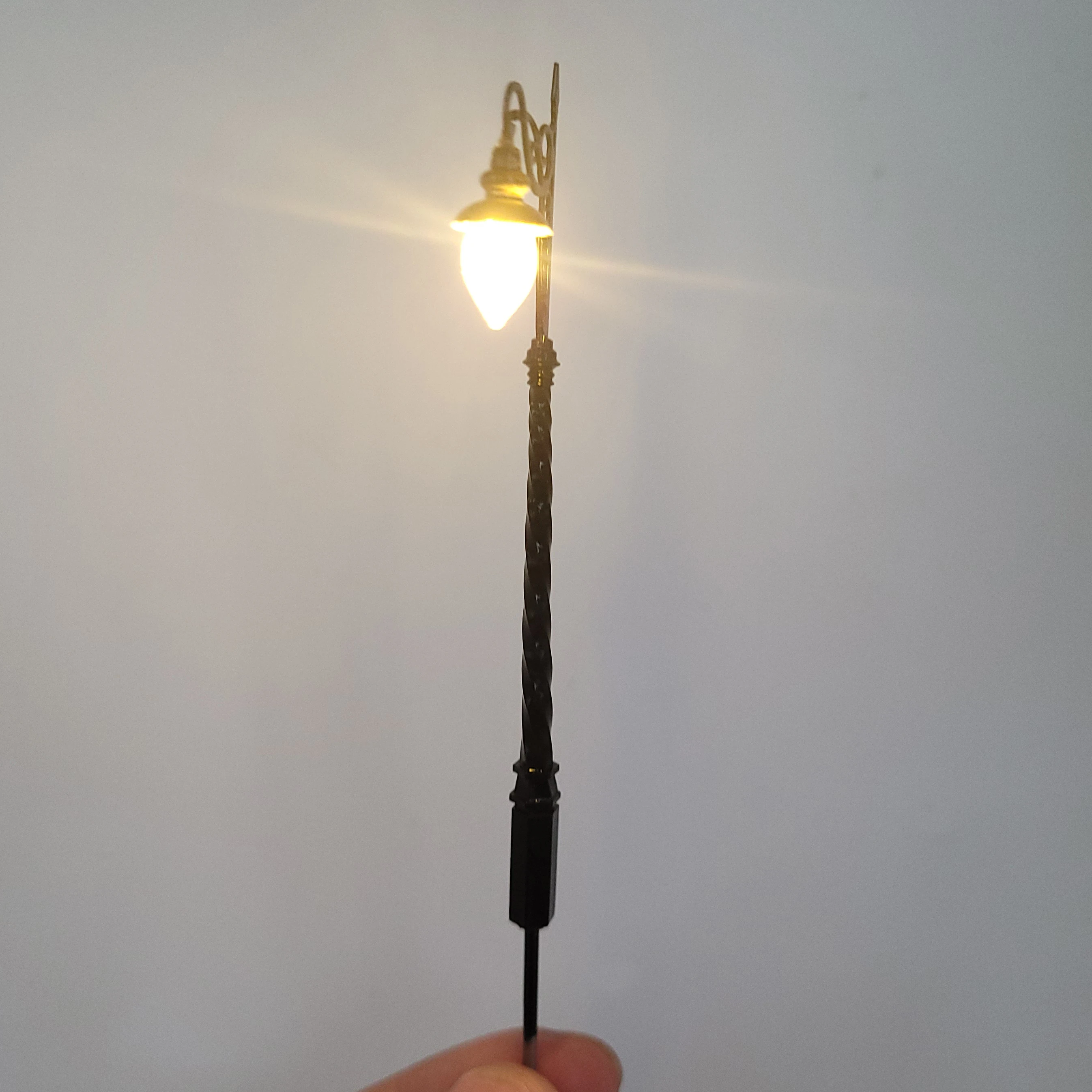 1:87 Ho 규모 모델 램프 3v Led 따뜻한 흰색 빛 정원 공원 가로등 단일 램프 게시물 기차 철도 레이아웃 모래 테이블 조명