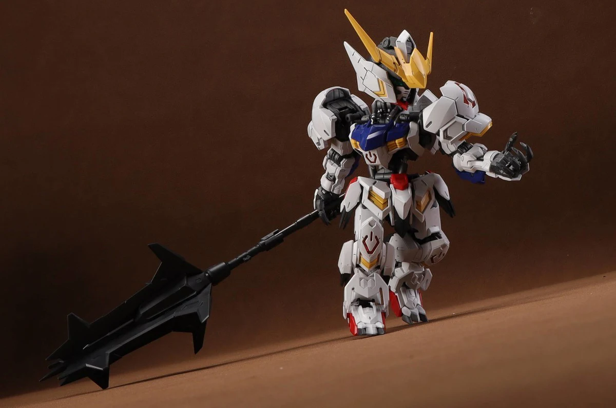 Sa090db2e6b7e43f180b87773c4fa6b21I - Gundam Figure