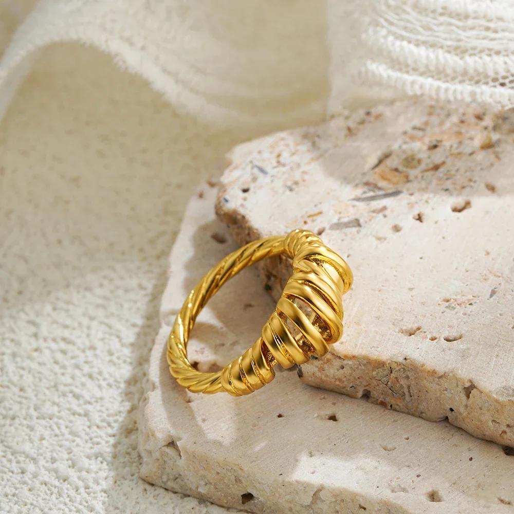 2025 Stainless Steel PVD Hollow Multilayer Metal Dome Chunky Rings for Women Polished 18K Gold Plated Waterproof Jewelry Bijoux