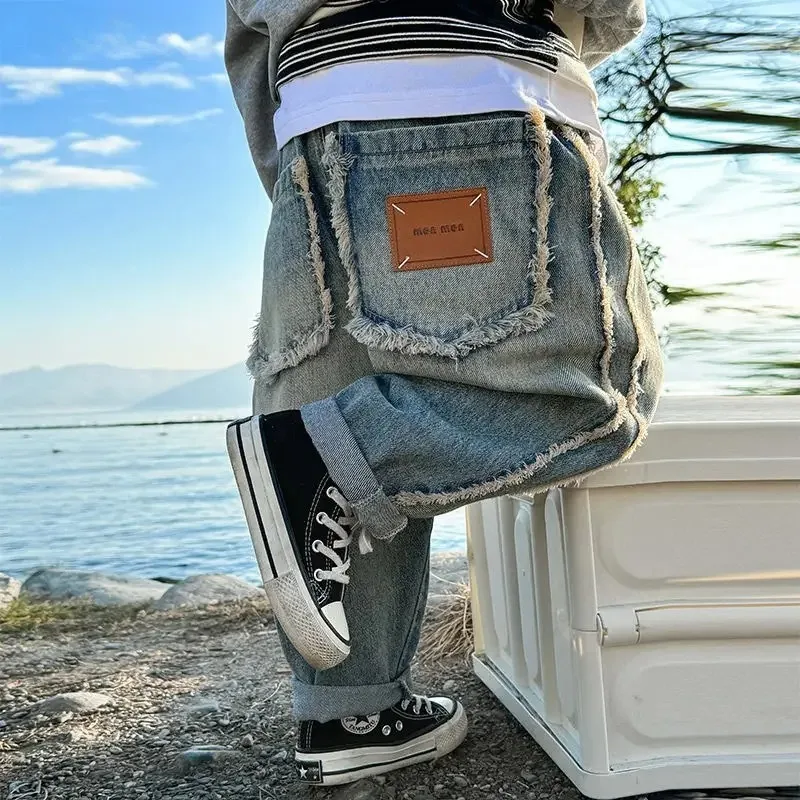 청소년 키즈 스트리트웨어 바지 소년 한국 어린이 의류 2025 봄 신상 바지 스트레이트 실린더 캐주얼 청바지 신축성 있는 허리밴드