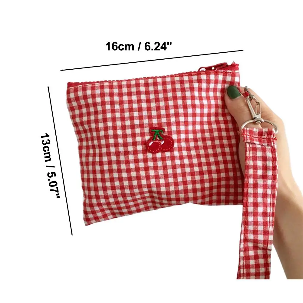 Red cherry canvas makeup bag Red plaid portable Large Capacity cosmetic lipstick storage bag Travel Toiletry Handbag Pouch