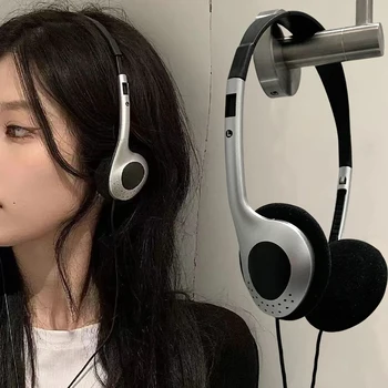 Cuffie portatili Personality Retro Headset Black Fashion Style Headset Over Ear Earbud 3.5mm Wired Headset Photo Props