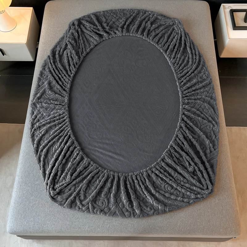 Jacquard Winter Coral Plush Mattress Cover High Elasticity Anti-Slip Breathable Bedroom Soft Bed Sheet