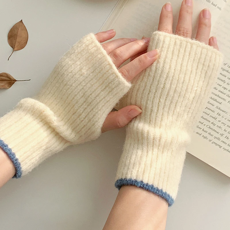 

1 Pair Knitted Half Finger Gloves For Women Skin-friendly Solid Color Fingerless Gloves Autumn Winter Versatile Warmer Mittens