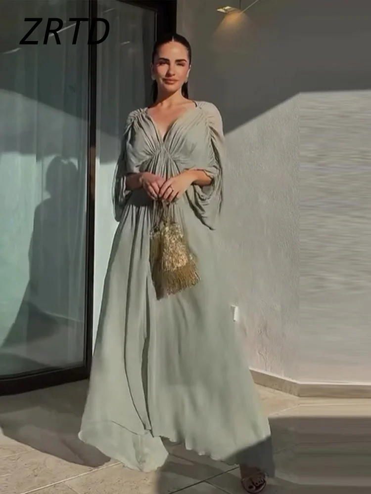 reformation daniela silk dress Rent Maxi - Pear Homecoming has arrived 🤍 exclude-ge May cause compliments. color:Green Shirt+Green Dress